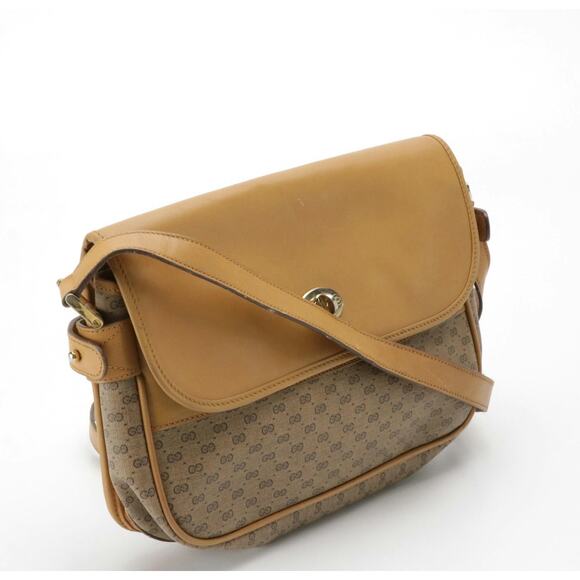 Authenticated Gucci Vintage Micro GG Canvas & Leather Crossbody - Picture 4 of 10